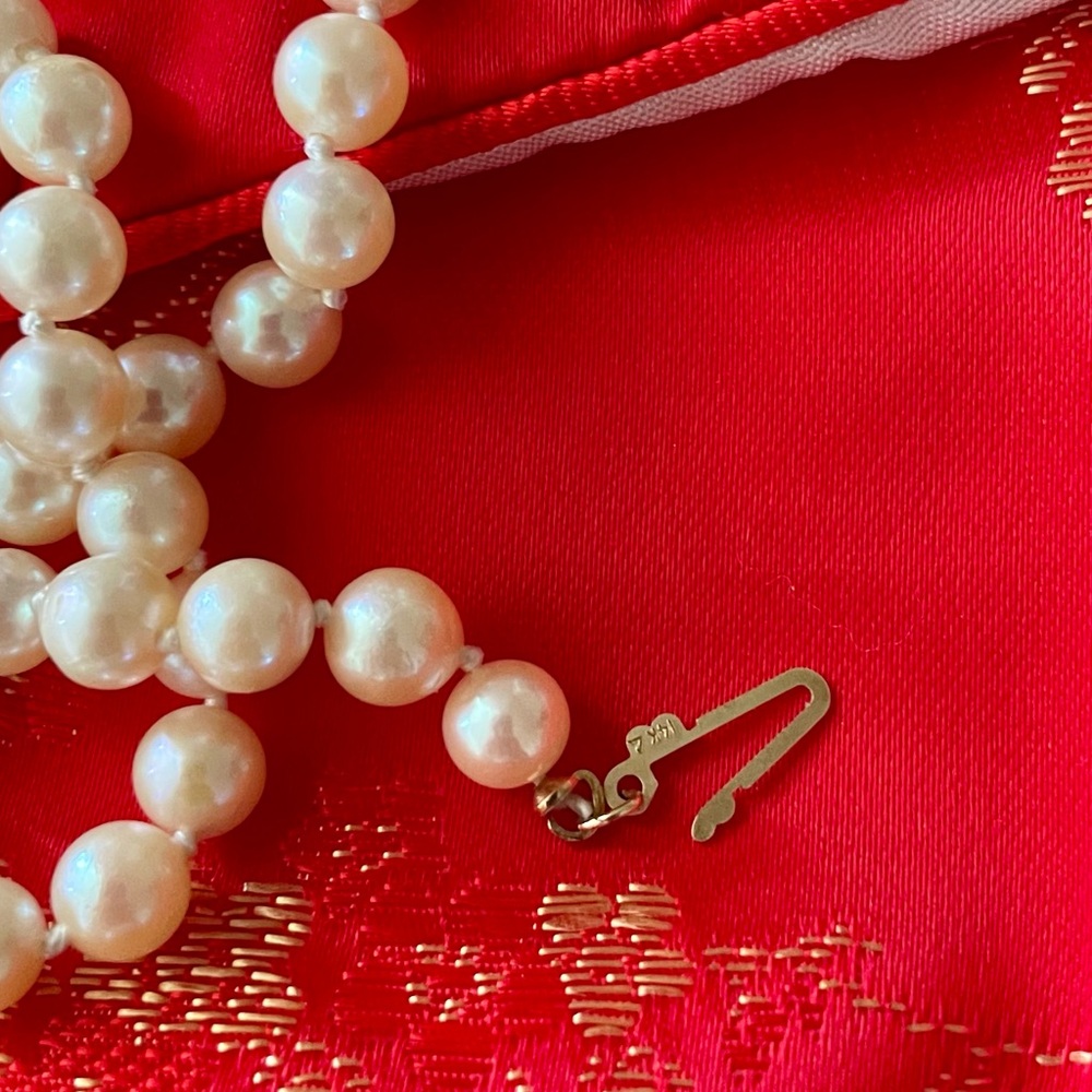 ✨ Antique Pearl Necklace ✨